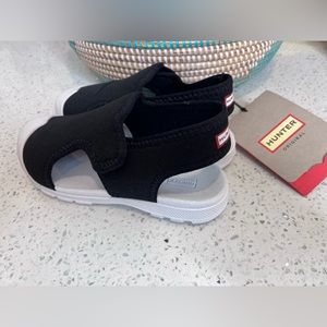 Toddler/child size UK 11 US 12 unisex Hunter shoes